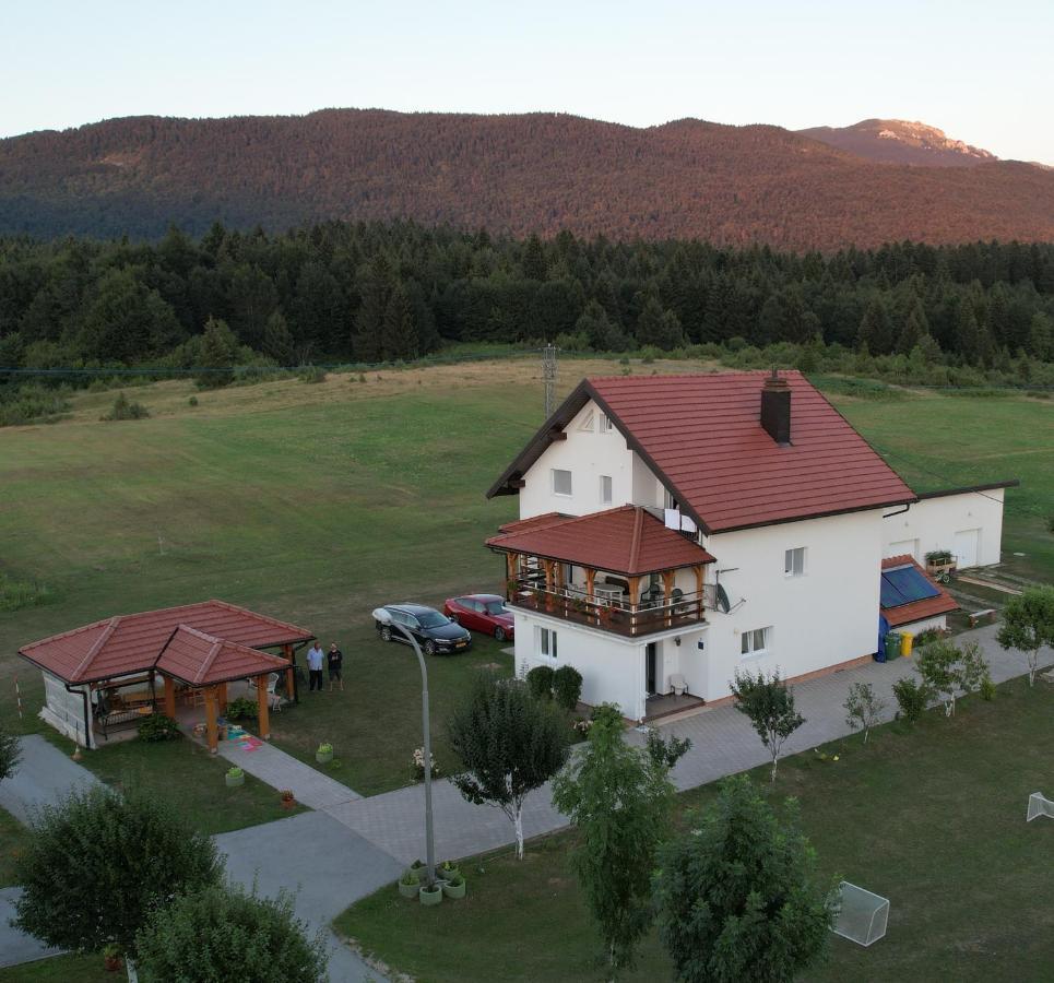 ホテル House Pljesevica Plitvička Jezera エクステリア 写真